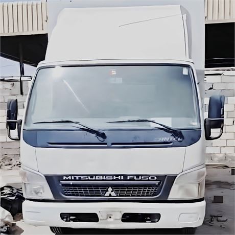 Mitsubishi Canter Fuso 2012